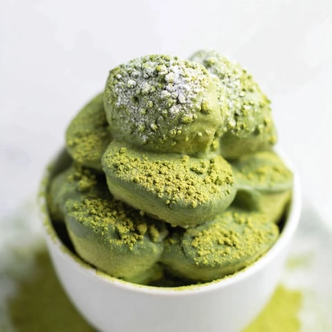 Delectable Matcha Mascarpone Tiramisu Snow Cups, layered with creamy mascarpone for a chilled dessert.