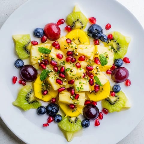 A visually stunning Three Kings Royal Fruit Platter, perfectly arranged with fresh fruits, ready to be enjoyed.