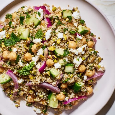 Jennifer Aniston Vibrant Salad